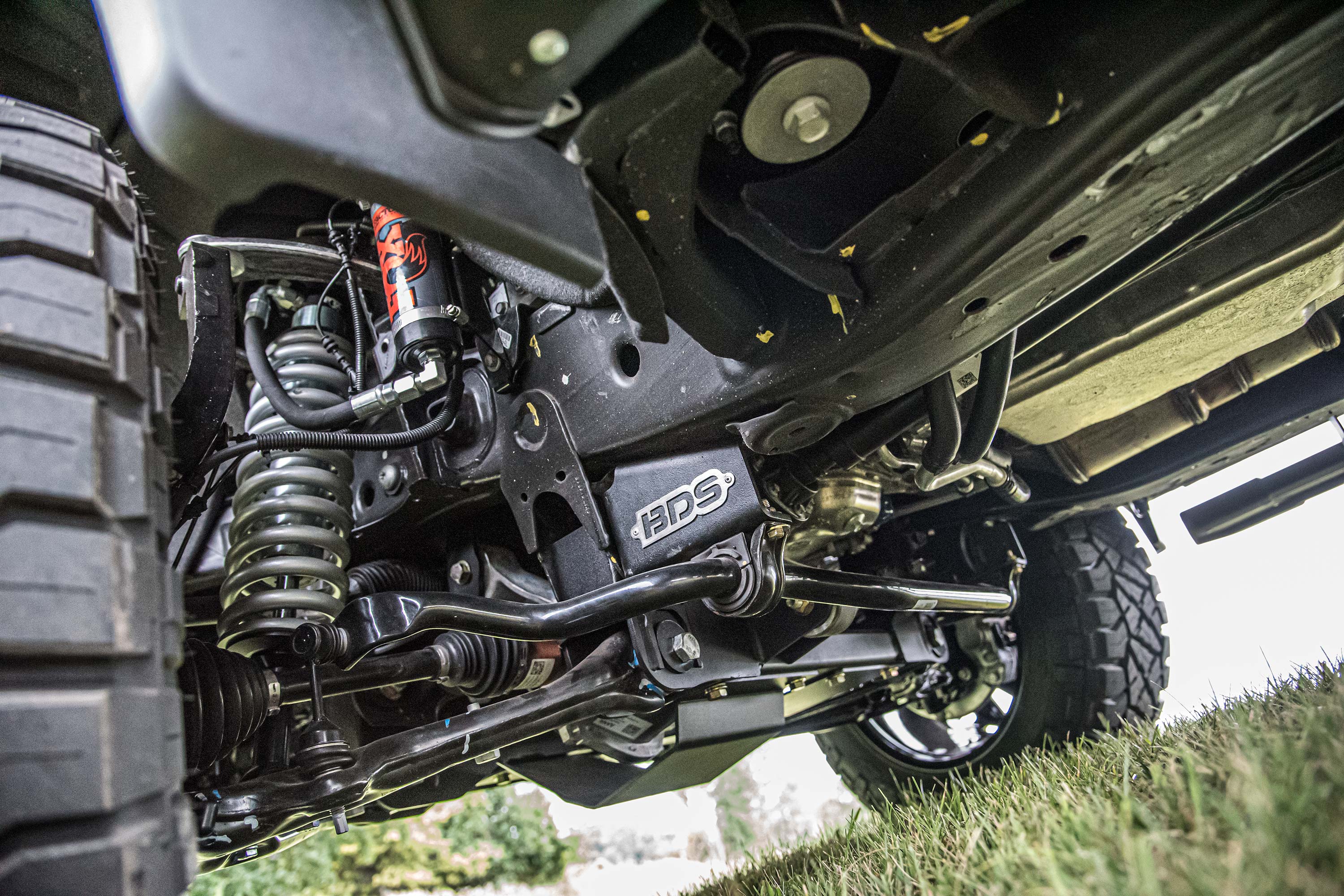 2.5 Inch Lift Kit | FOX 2.5 Performance Elite Coil-Over | Chevy Trail Boss or GMC AT4 1500 (19-24) 4WD | Diesel - Image 4