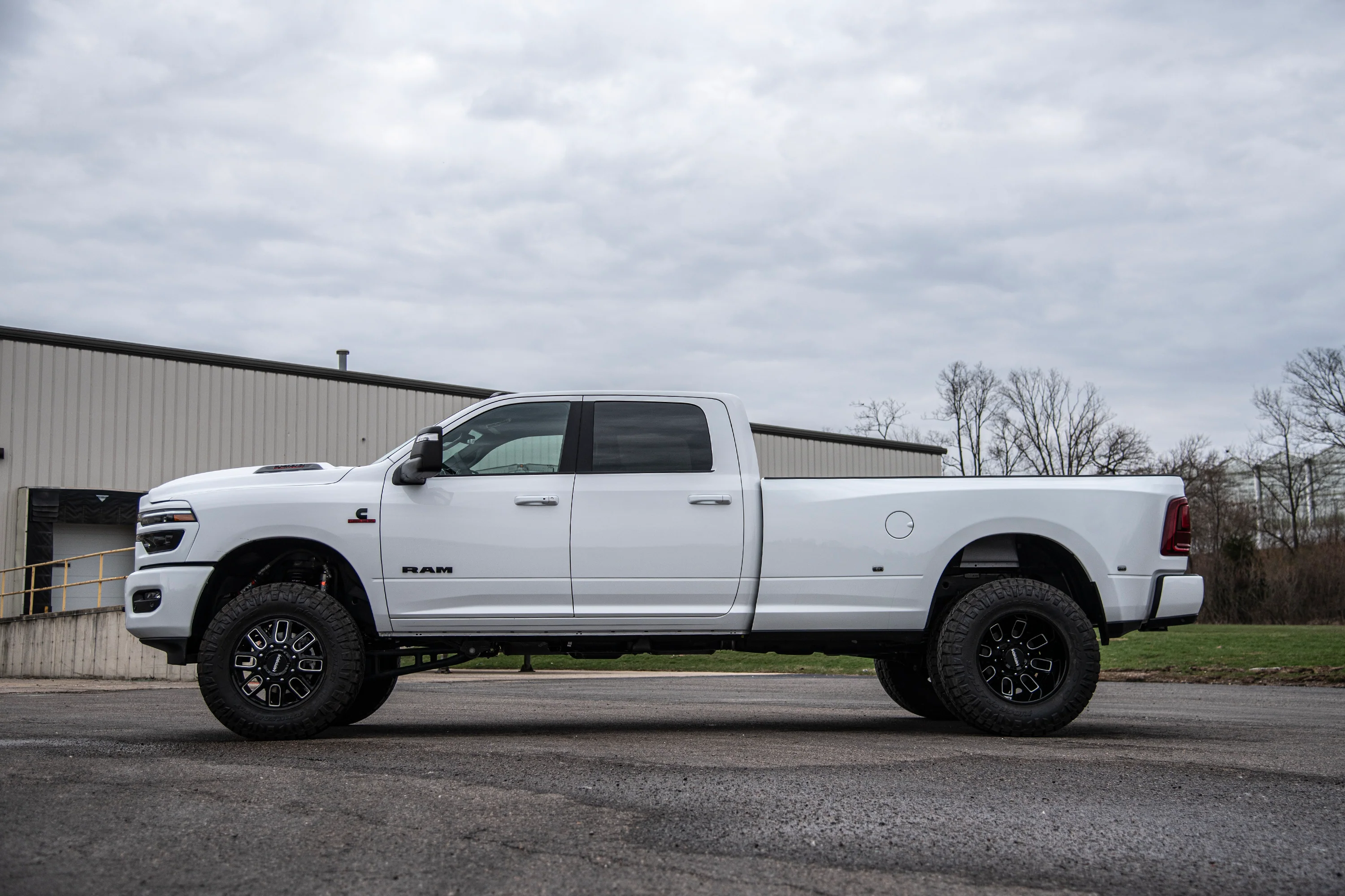 4 Inch Lift Kit w/ 4-Link | Extended Travel | Ram 3500 (25-26) 4WD | Diesel - Image 3