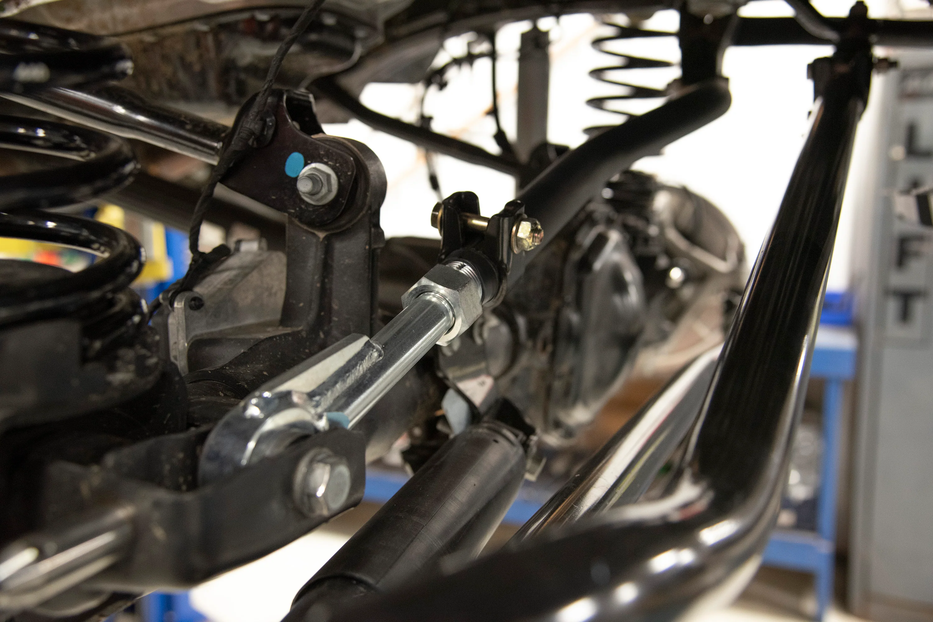 Front Adjustable Track Bar | Jeep Wrangler JL (18-26) and Gladiator JT (20-26) - Image 4